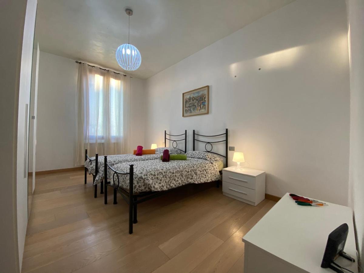 Ca' Santa Marta Apartment Венеция Экстерьер фото